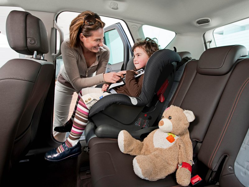 adac-kindersitztest.jpg Bild adac-kindersitztest.jpg